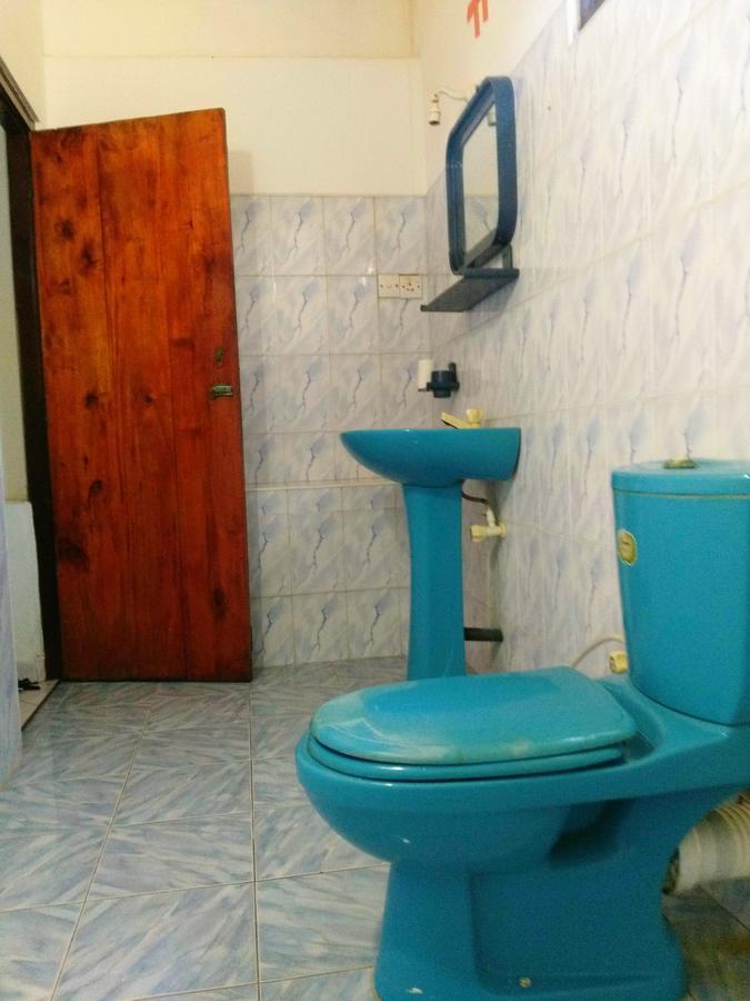 Sunnys Beach Guest House Hikkaduwa Ngoại thất bức ảnh