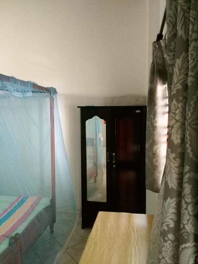 Sunnys Beach Guest House Hikkaduwa Ngoại thất bức ảnh